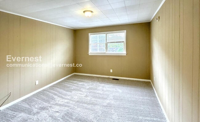 Photo - 2429 3rd Pl NW