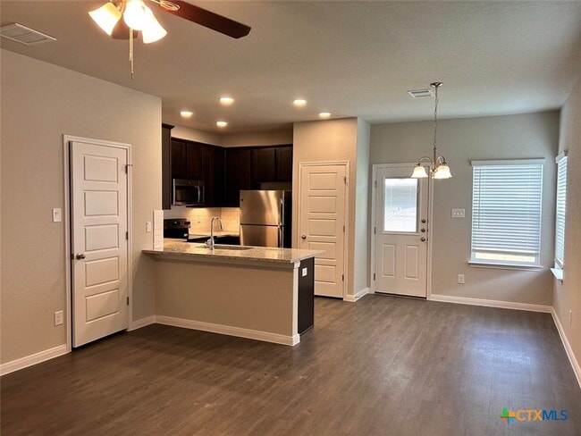 Photo - 3414 Lindsay Ln