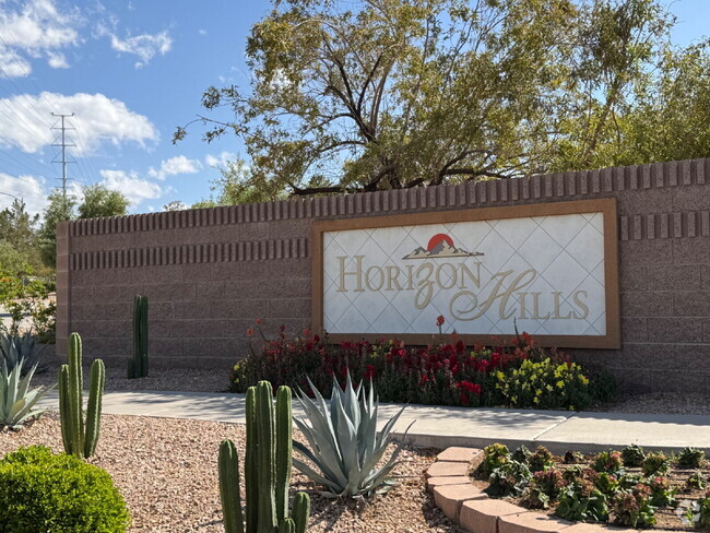 Building Photo - Condo for rent in Horizon Hills Unit 1223