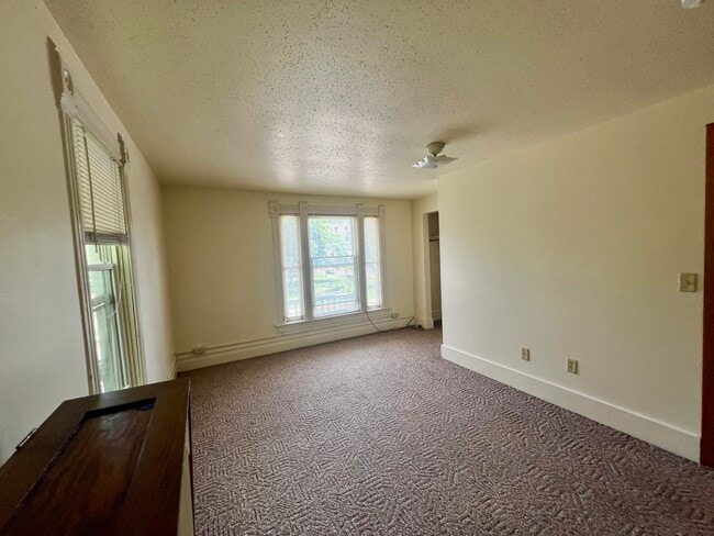 Photo - 818 S Barstow St Unit 818 S Barstow St #3