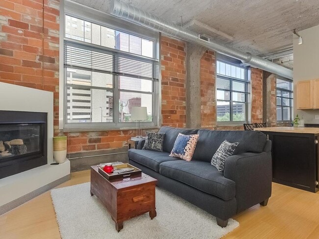 Photo - 521 S 7th St Unit 204