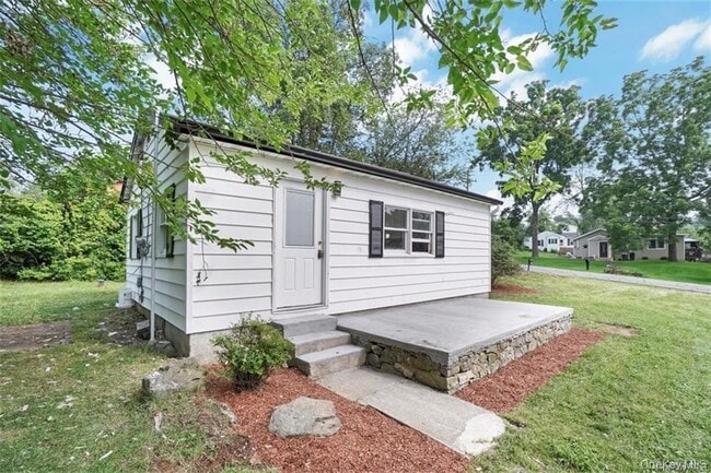 246 Orchard Dr