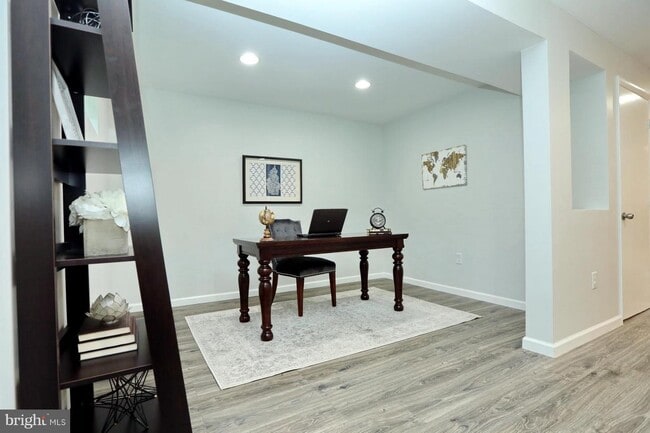 Photo - 2609 Dakota St