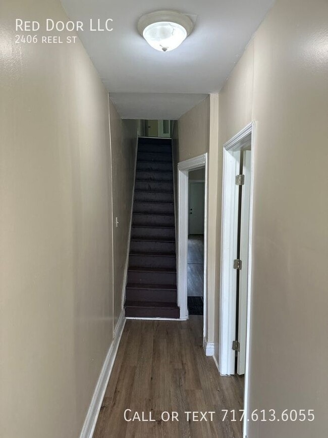 Photo - 2406 Reel St