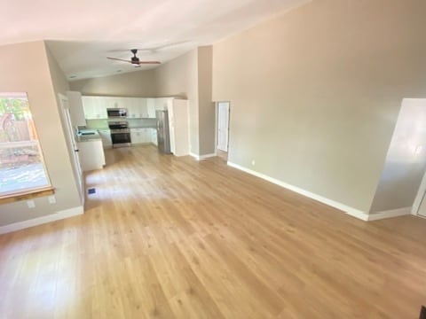 Photo - 970 Bayfield Dr