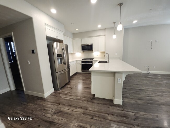 Photo - 1573 De Rome Dr