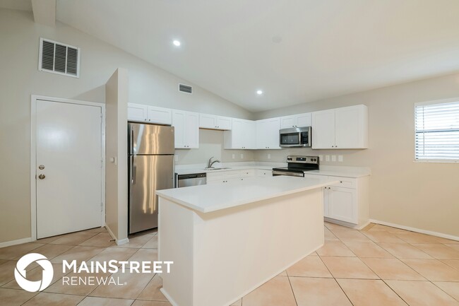 Photo - 4474 Pike Ave