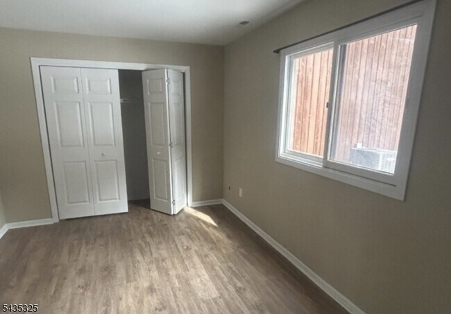 Photo - 2 Gunstock Dr