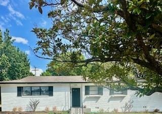 Building Photo - 4801 Selkirk Dr Rental