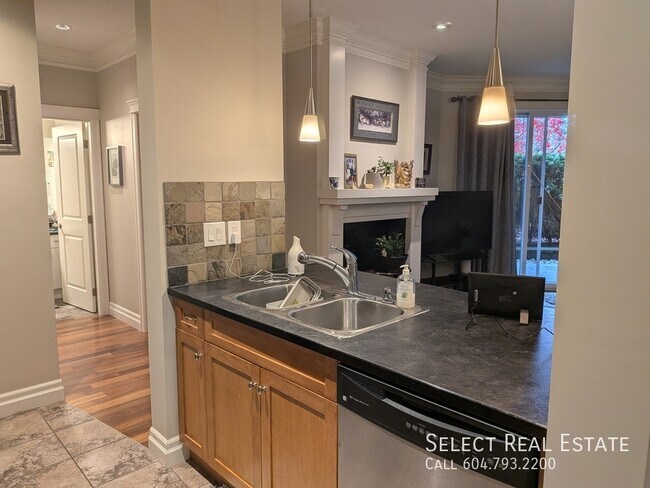 Photo - 45595 Tamihi Way