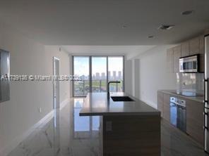 Photo - 16385 Biscayne Blvd