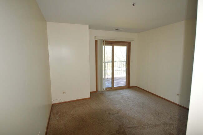 Photo - 641 Hapsfield Ln Unit 304
