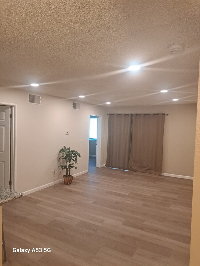 Photo - 259 N Capitol Ave