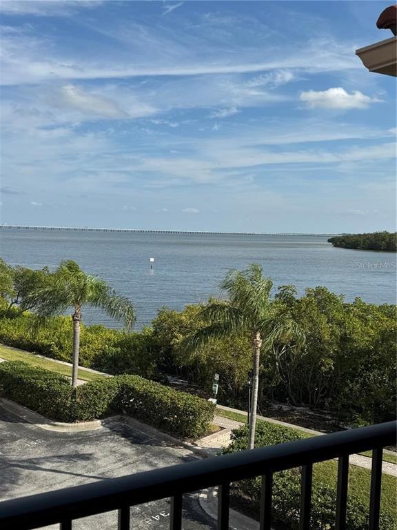 Photo - 2731 Via Capri Unit 934