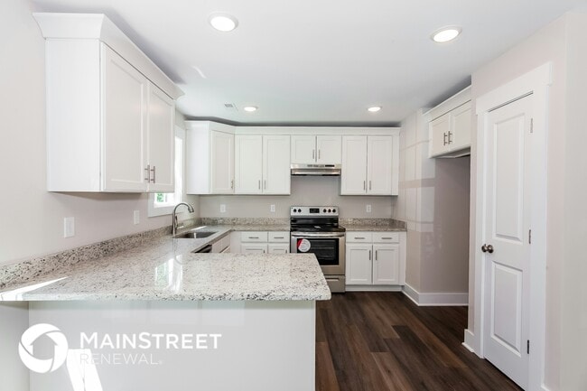 Photo - 2710 Booker St