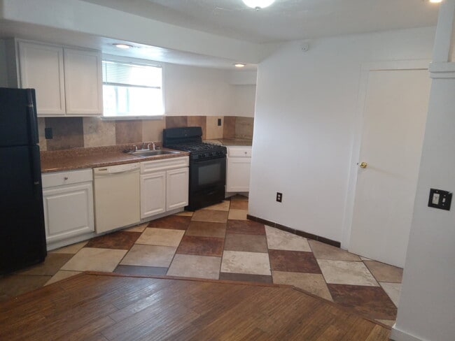 Photo - 260 W Antelope Dr Unidad 24