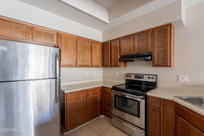 Photo - 9439 N 59th Ave Unit 243