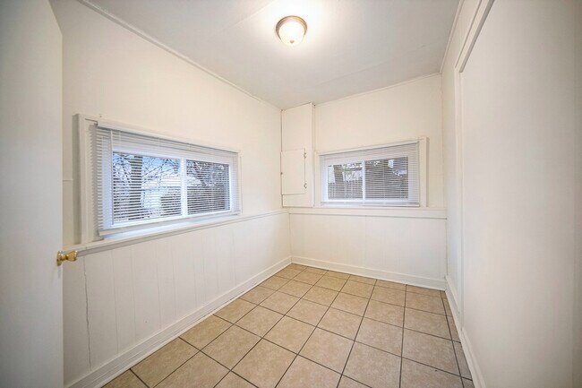 Photo - 401 Pauline Blvd Unidad Cottage