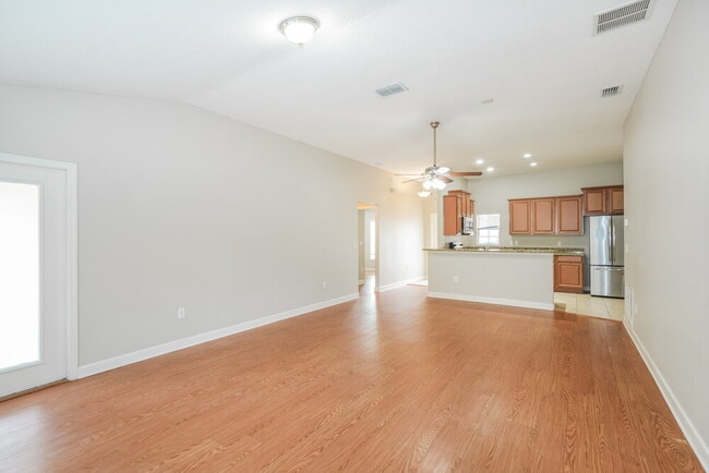 Photo - 12912 White Bluff Rd