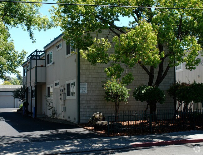 Coral Commons