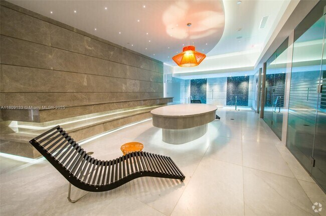 Building Photo - 1010 Brickell Ave Unit 3210 Rental