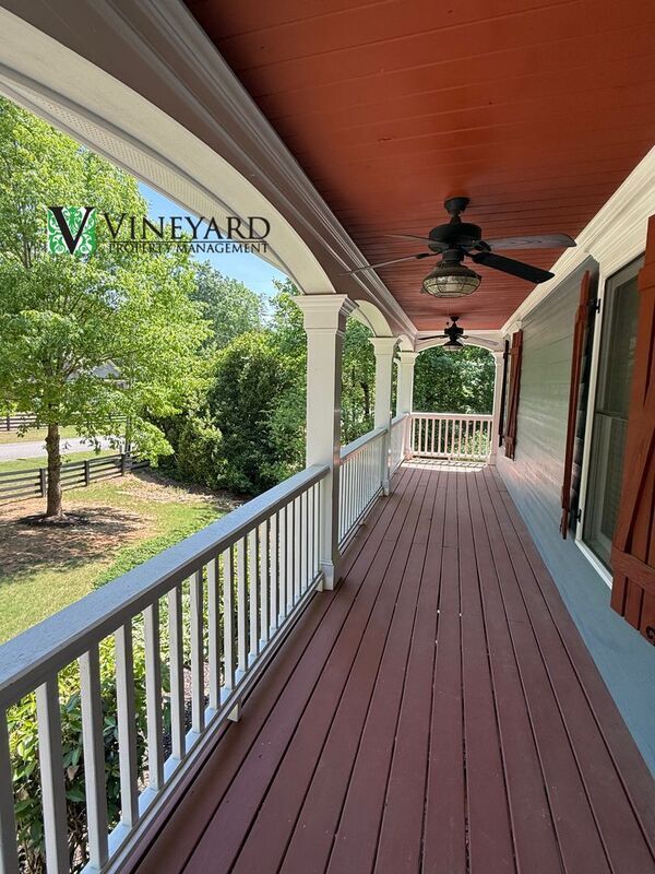 Photo - 102 Oak Ridge Trail