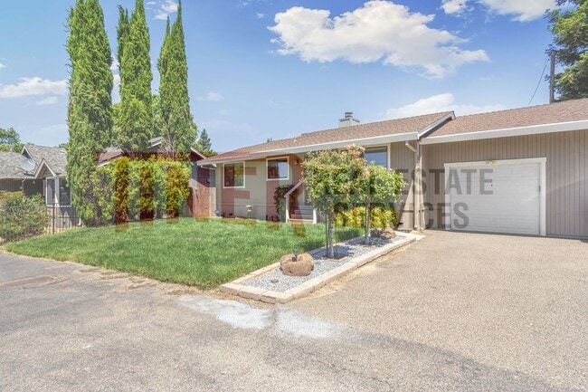 Photo - 5807 Filbert Ave