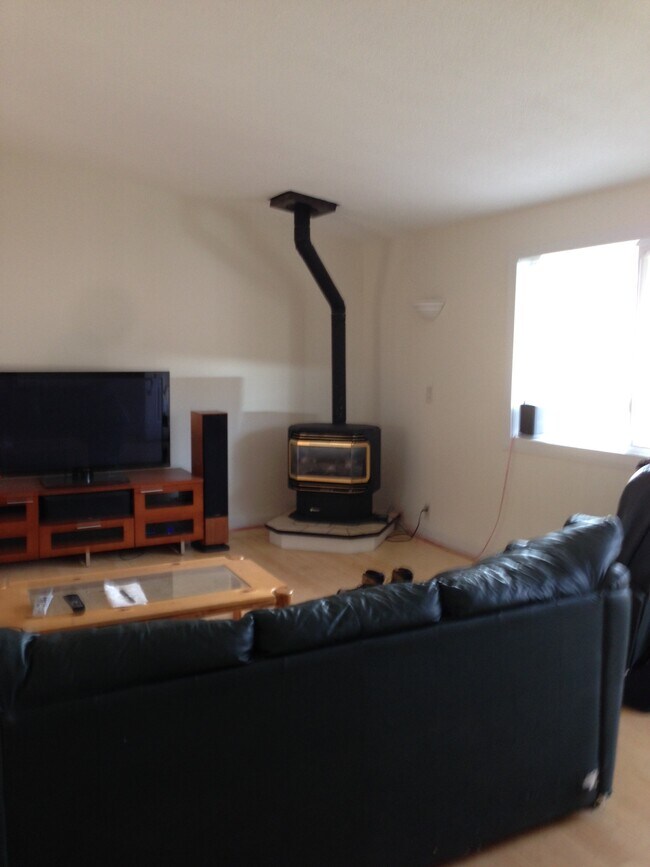 Photo - 6 Meadowlark Sq