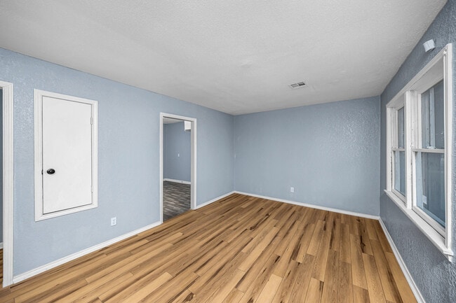 Photo - 2218 NW Pollard Ave