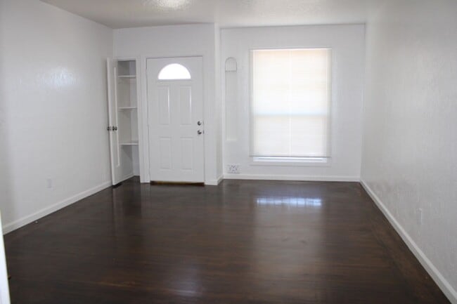 Photo - 2218-2230 OHIO AVE Unit 2224