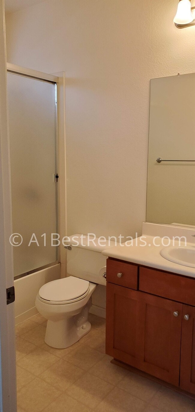 Photo - 2513 Guadalajara Dr