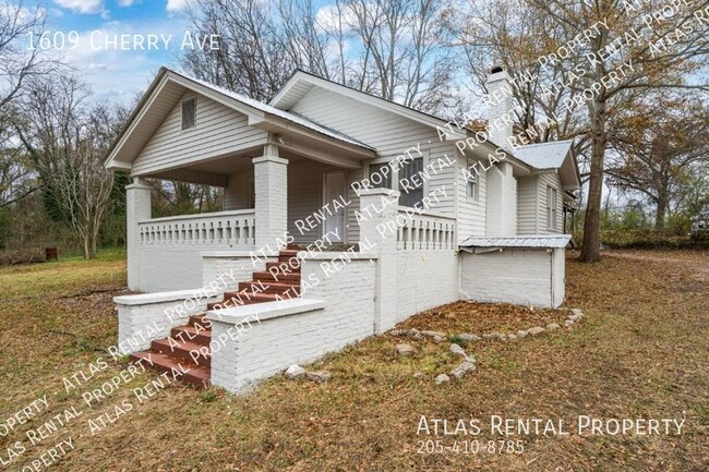 Photo - 1609 Cherry Ave House