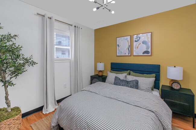 Photo - The Avenue at 3060