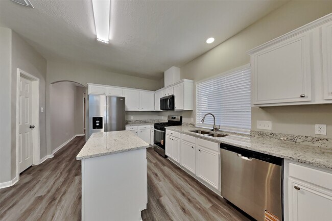 Photo - 21122 Covington Bridge Ln