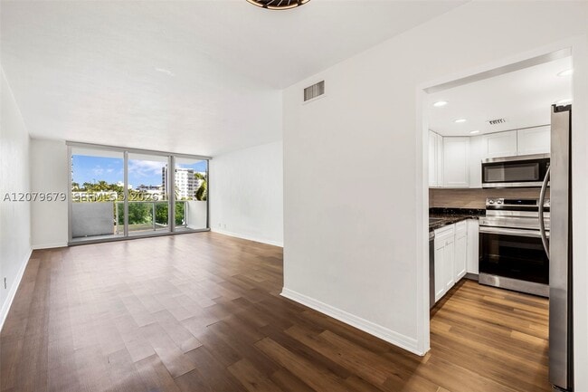 Photo - 1200 West Dr Unit 317