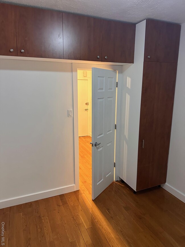 Photo - 60-34 56th Rd