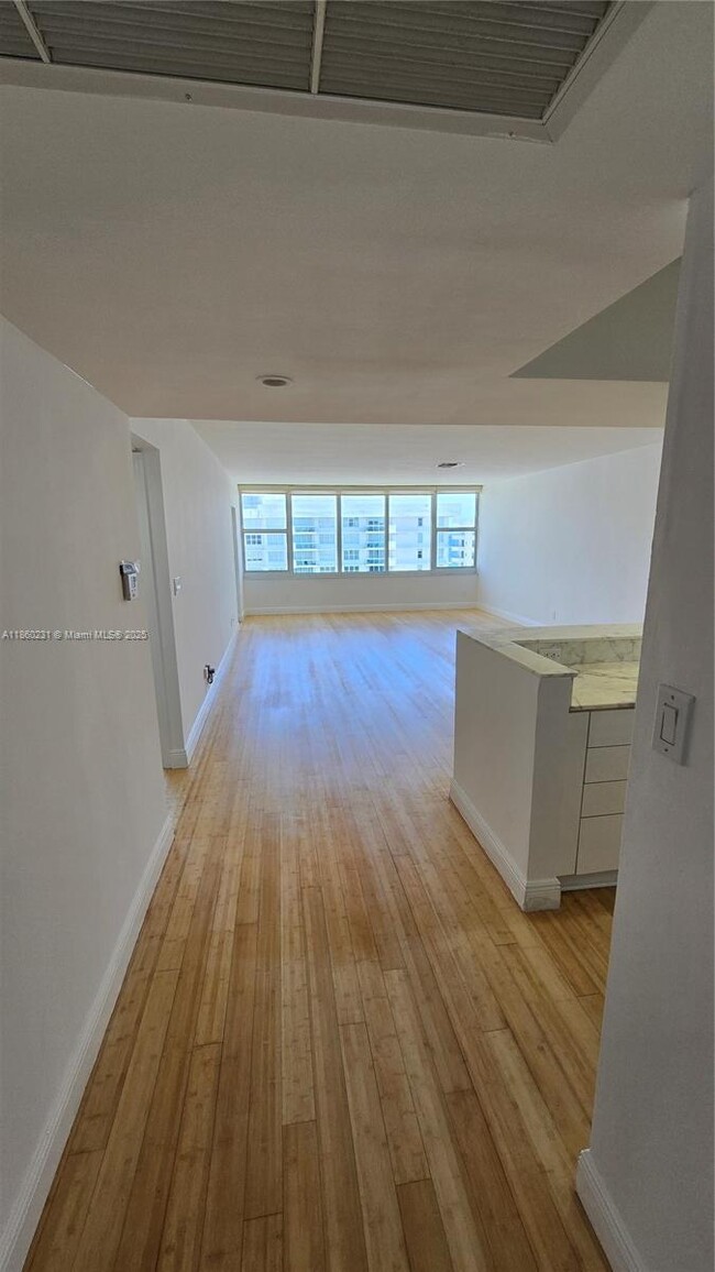 Photo - 5600 Collins Ave Unit 17T