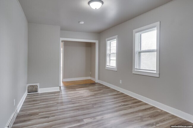 210 Doty St Unit 212