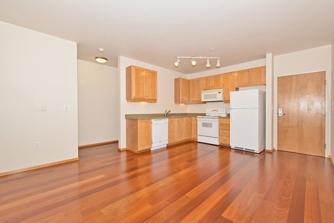 Photo - 3535 S Corbett Ave Unit 301
