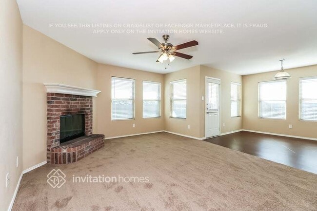 Photo - 2435 Buffalo Run