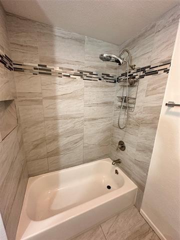 Photo - 2108 Blossom Ln