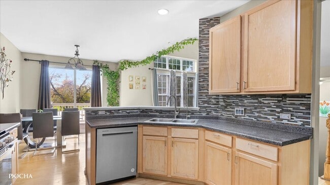 Photo - 480 Vaughn Cir