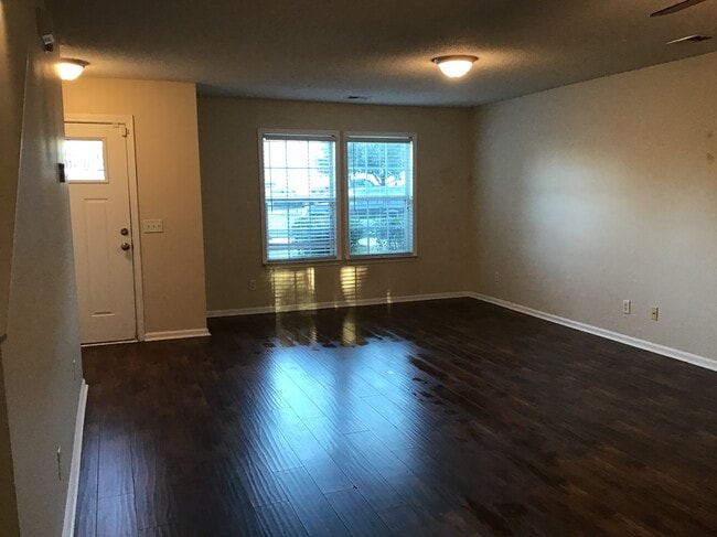 Photo - 7 Copperleaf Ct