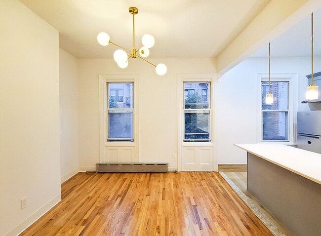 Photo - 42 STREET Unit 2F