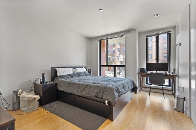 Photo - 691 Massachusetts Ave Unidad 201