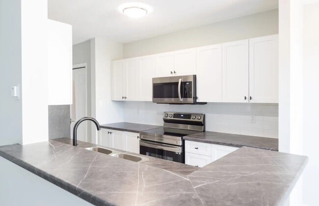 Photo - Sugarcreek Village