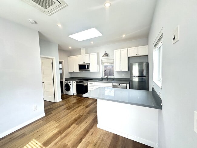 Photo - 1439 Unit 1439 Rear