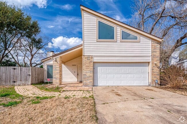 Building Photo - 13850 Walnut Hollow Ln Rental