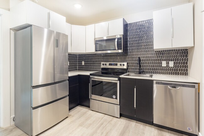 Photo - 1414 Bennett