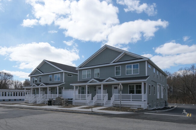 Building Photo - Folger's Landing Rental